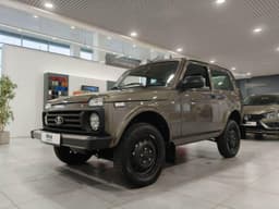 Lada Niva Legend 3 дв Классик 1.8 МТ в лизинг - 2