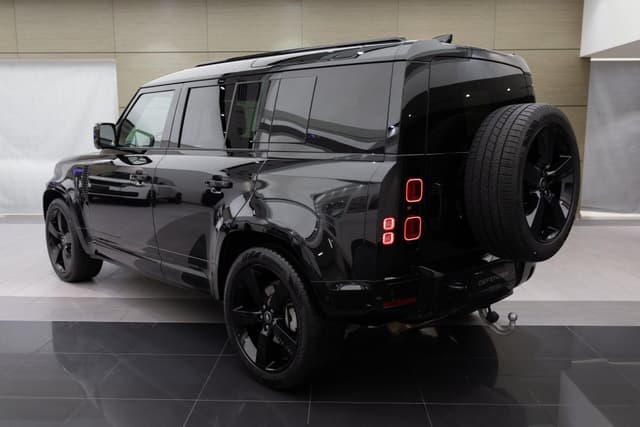 Land Rover Defender 110 3.0 дизель 350 л.с. гибрид Икс-Дайнэмик ХСЕ (X-Dynamic HSE) в лизинг - 7