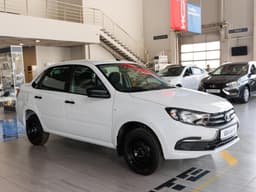 Lada Granta седан Standard Plus 1.6 90hp 5MT в лизинг - 9