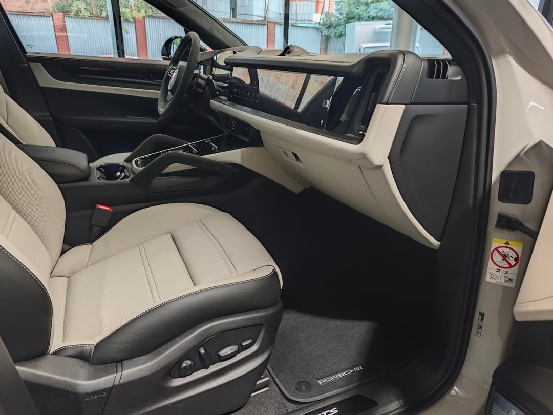 Porsche Cayenne GTS Coupe в лизинг - 15