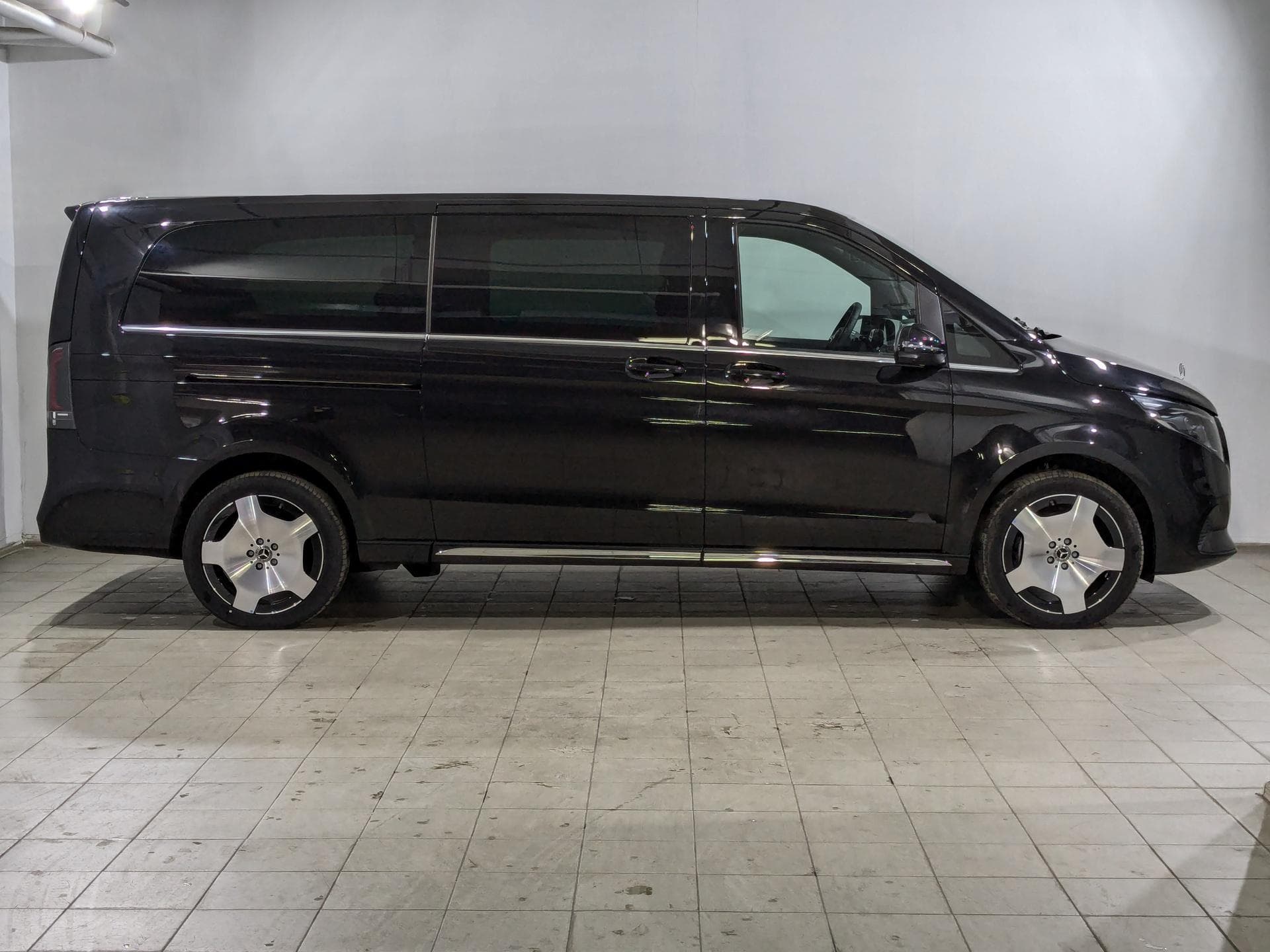 Mercedes-Benz V 300 d EL 4MATIC EXCLUSIVE в лизинг - 5