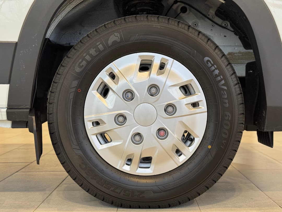 Avior V90 Фургон L3H2 3.5T 2.0TD 6MT FWD в лизинг - 22