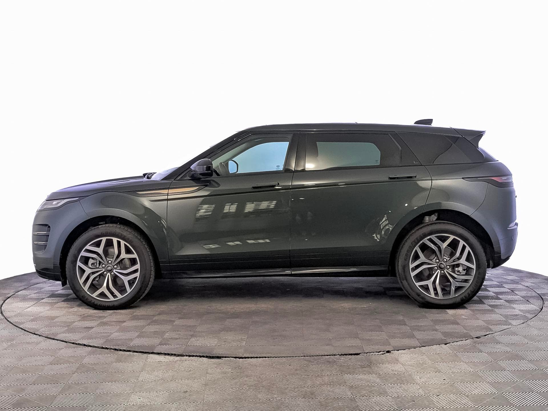Land Rover Range Rover Evoque L 2.0 249PS MHEV Flowing Light Elegant в лизинг - 4