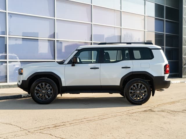 Toyota Land Cruiser Prado Premium VX-L 2.8d АКП в лизинг - 9