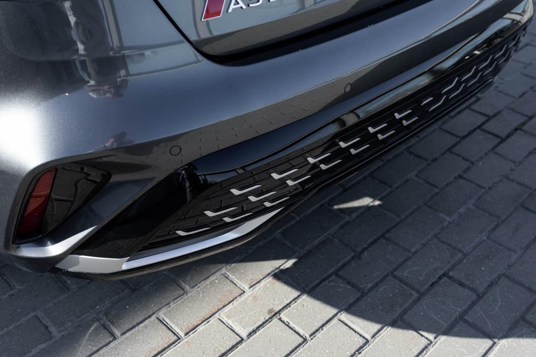 Audi A3 Sedan L Flying Spur Premium Edition 35 TFSI tiptronic в лизинг - 23