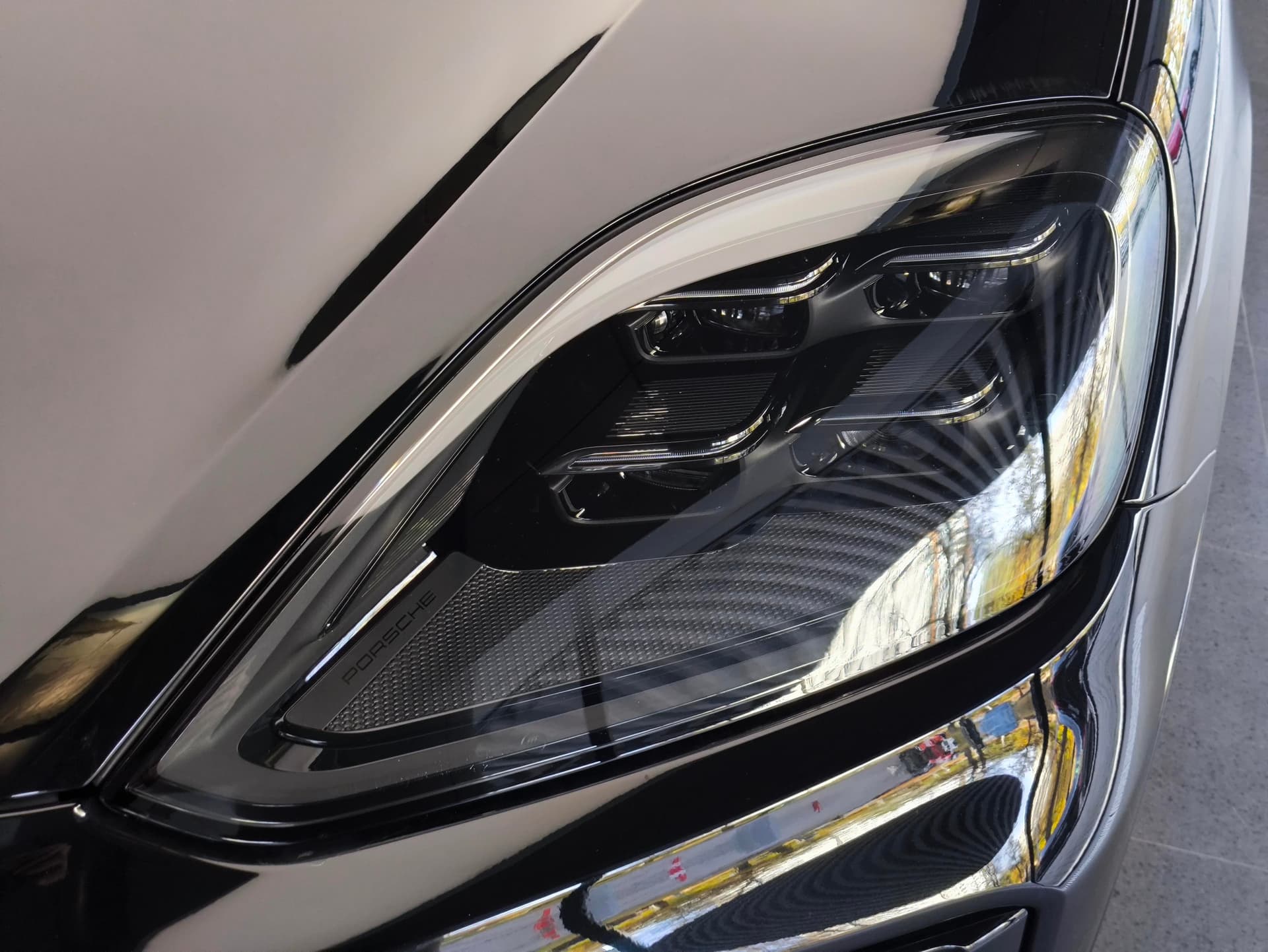 Porsche Cayenne Black Edition Coupe в лизинг - 34