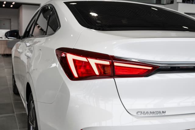 Changan Eado Plus DLX 1.4T 7DCT в лизинг - 13