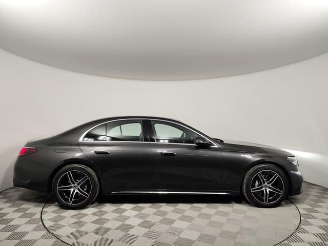 Mercedes-Benz E седан 300 полный привод АМГ Лайн (AMG Line) в лизинг - 5
