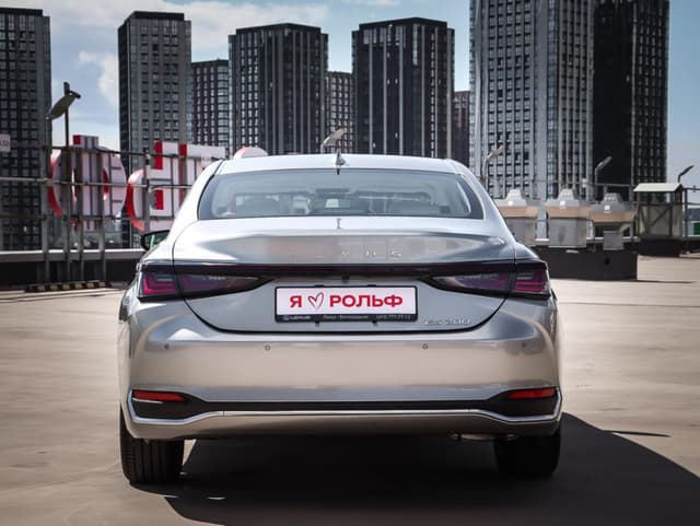 Lexus ES 200 Premium в лизинг - 7