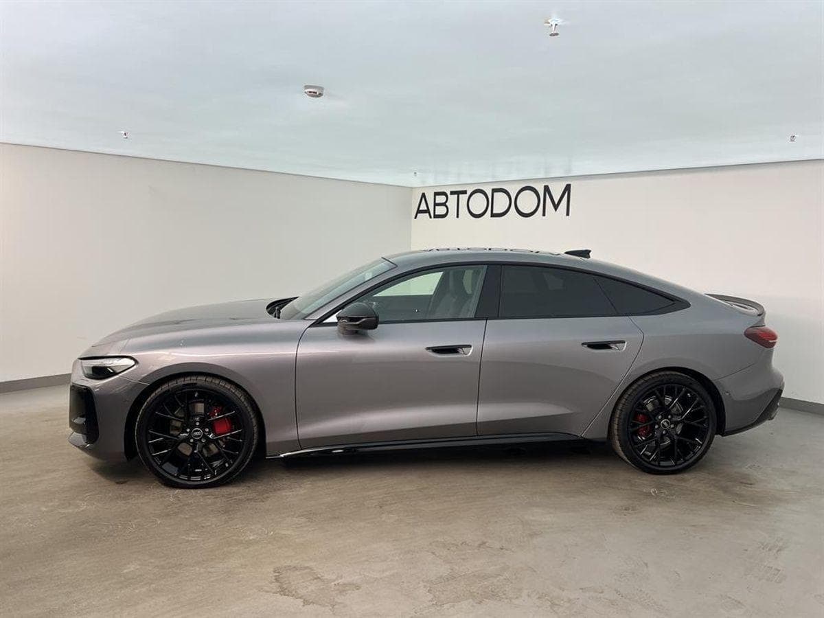 Audi A5 Sportback L - 3