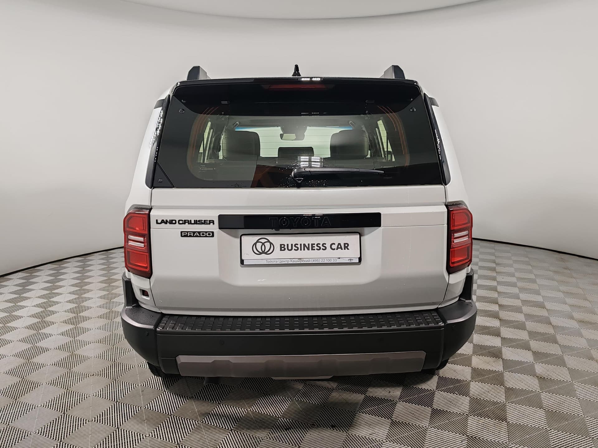 Toyota Land Cruiser Prado Престиж 2.4 АКП в лизинг - 7