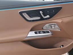 Mercedes-Benz E седан 300 полный привод АМГ Лайн (AMG Line) в лизинг - 11