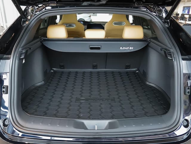 Changan Uni-K Tech 2.0 8AT AWD в лизинг - 21