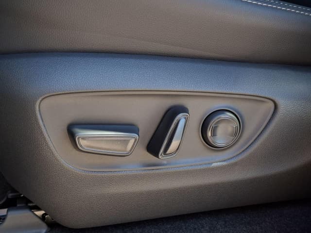 Toyota Land Cruiser Prado Premium VX-L 2.8d АКП в лизинг - 26
