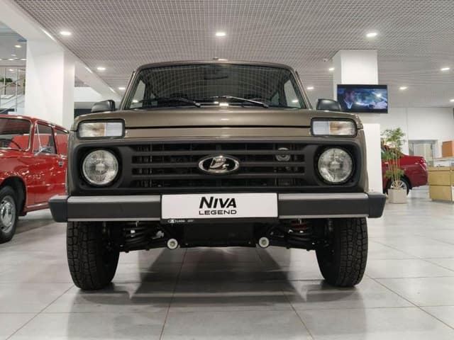 Lada Niva Legend 3 дв Классик 1.8 МТ в лизинг - 3