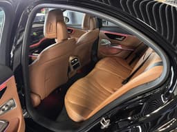 Mercedes-Benz E седан 300 полный привод АМГ Лайн (AMG Line) в лизинг - 9