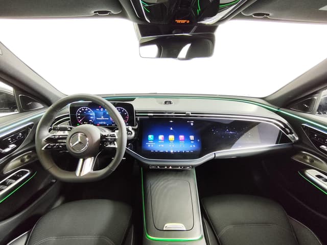 Mercedes-Benz E седан 300 полный привод АМГ Лайн (AMG Line) в лизинг - 15