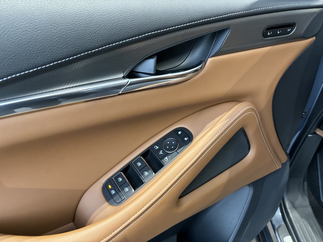 INFINITI QX60 Premium Edition 4WD в лизинг - 19