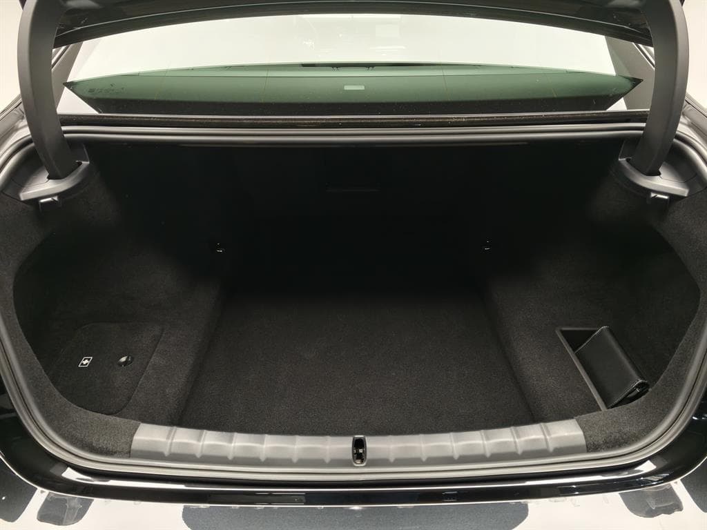 BMW 7 серия 740i xDrive в лизинг - 15
