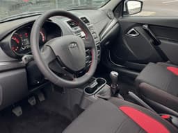 Lada Granta Sportline лифтбек Comfort 1.6 106hp 5MT в лизинг - 3