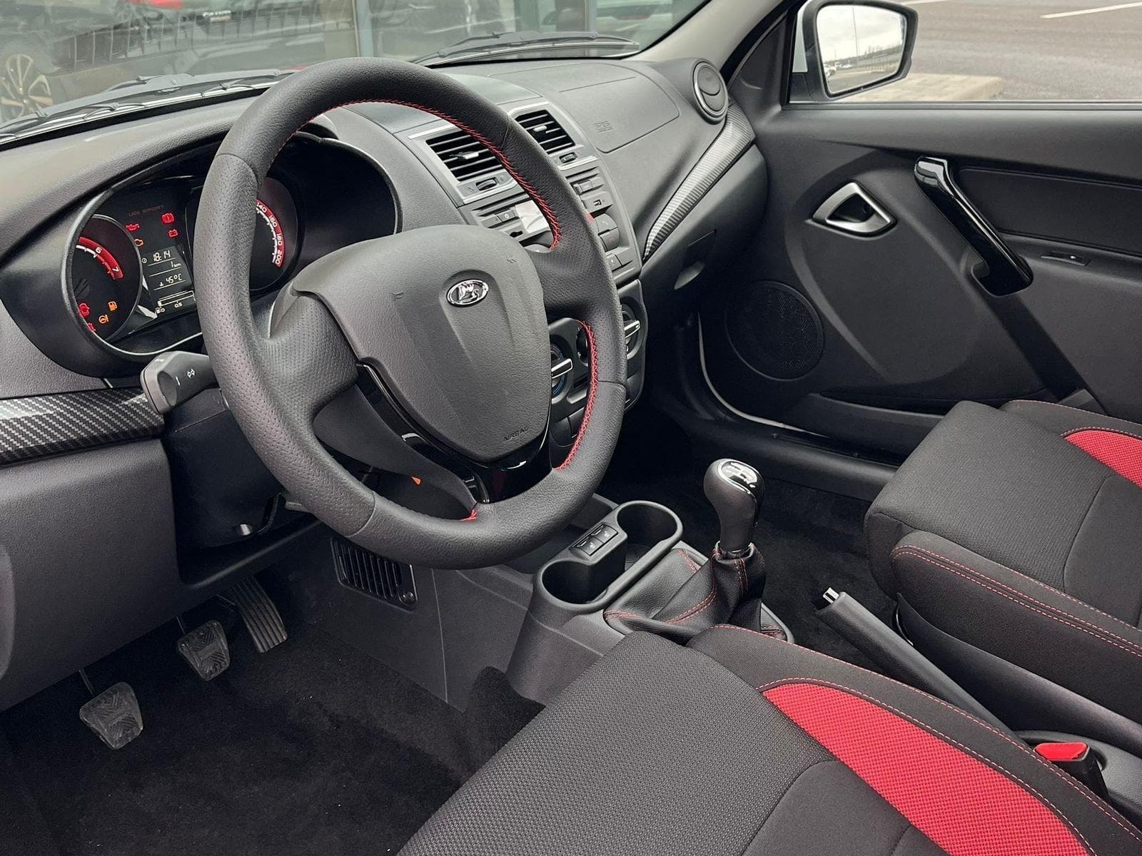 Lada Granta Sportline лифтбек - 3