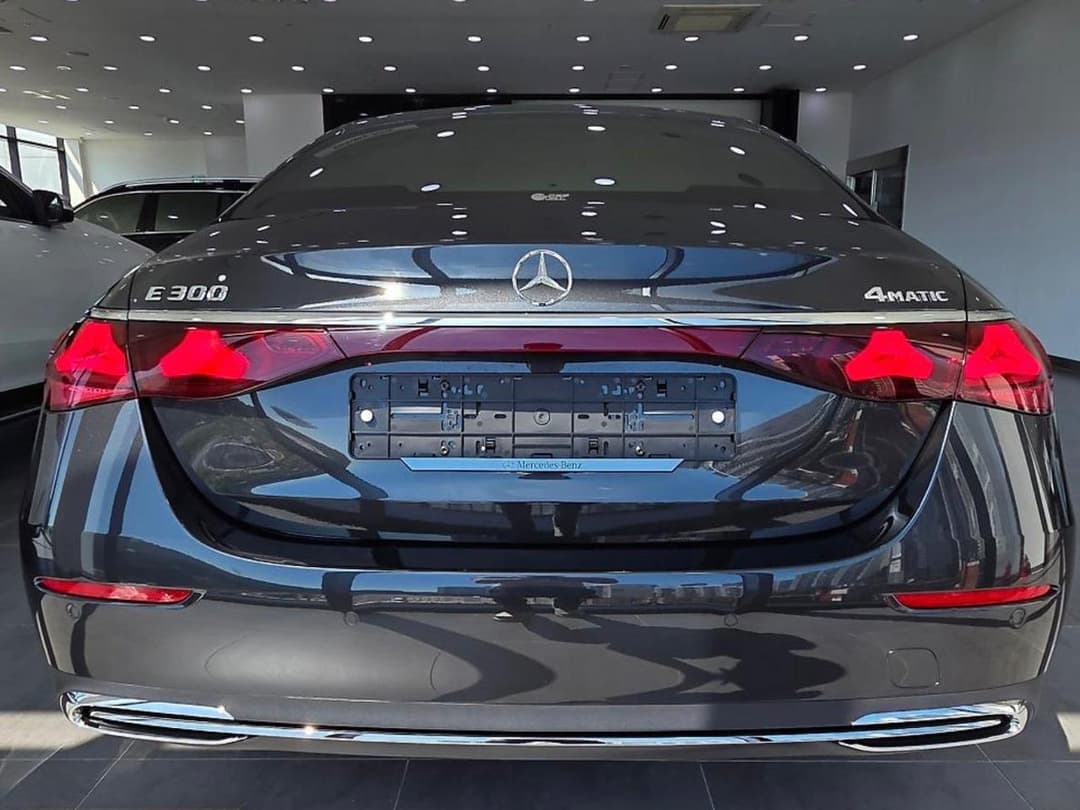 Mercedes-Benz E седан 300 полный привод Эксклюзив (Exclusive) в лизинг - 8