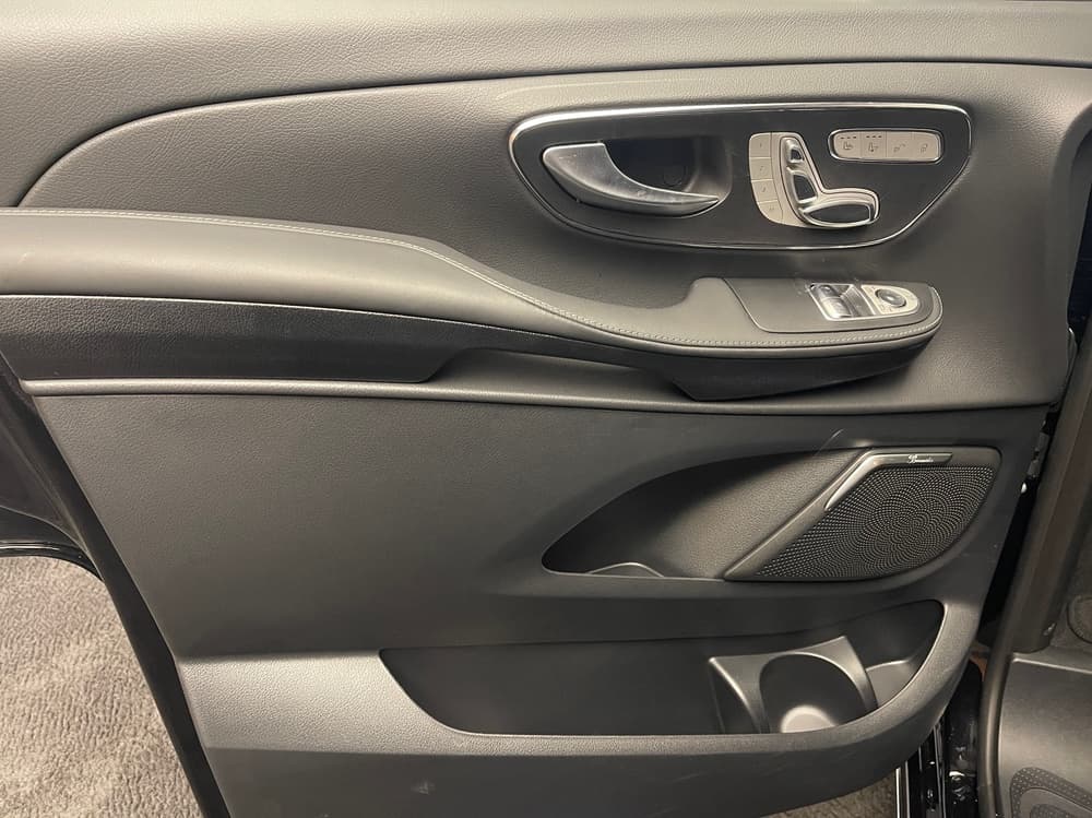 Mercedes-Benz V 300 d EL 4MATIC EXCLUSIVE в лизинг - 15