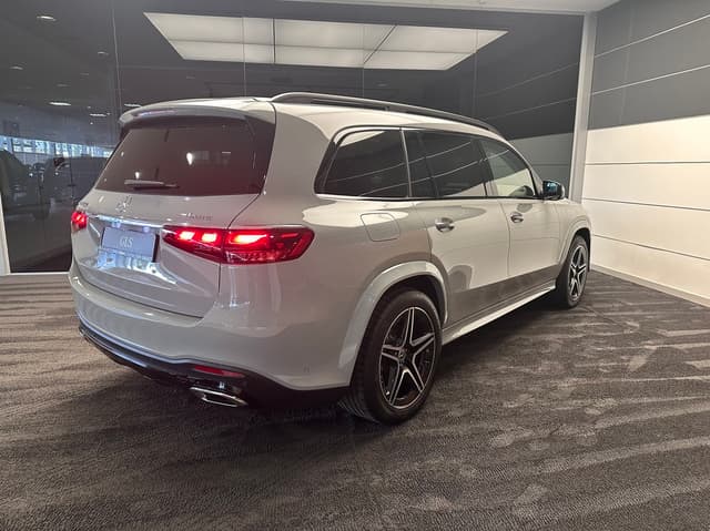 Mercedes-Benz GLS - 3
