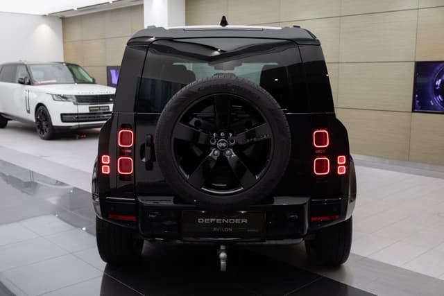 Land Rover Defender 110 3.0 дизель 350 л.с. гибрид Икс-Дайнэмик ХСЕ (X-Dynamic HSE) в лизинг - 6