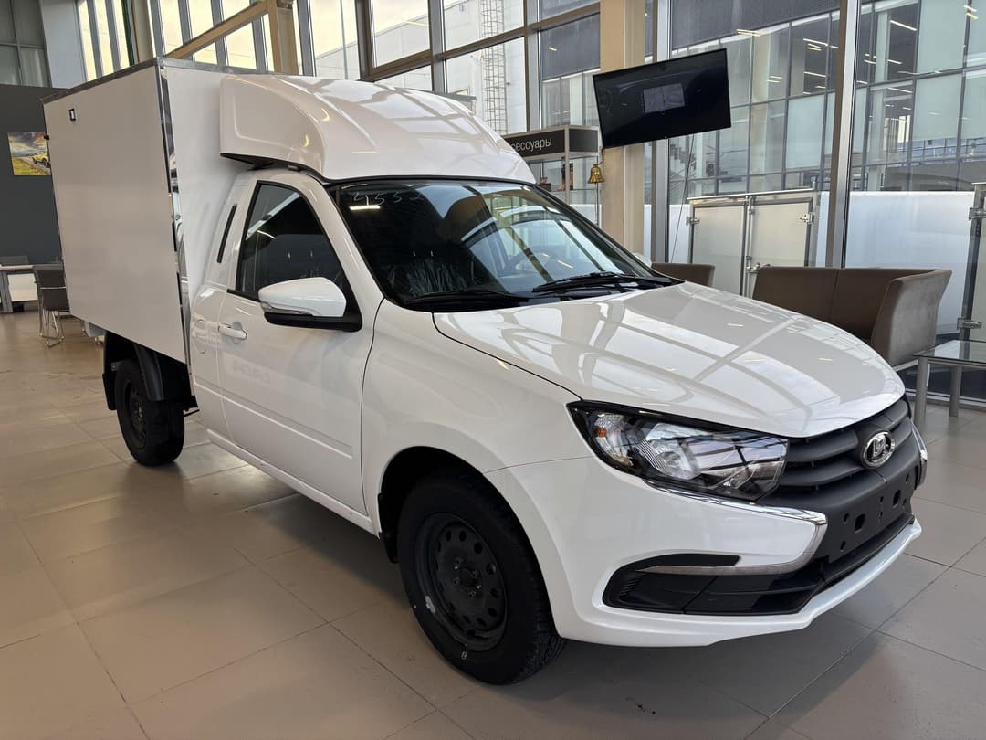 Lada Granta фургон Промтоварный удлиненный 1.6 87hp 5MT в лизинг - 3