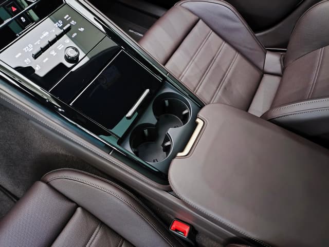 Porsche Panamera GTS в лизинг - 37