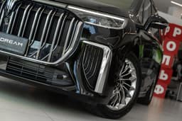 Voyah Dream PHEV Long Range (последовательный гибрид) в лизинг - 35