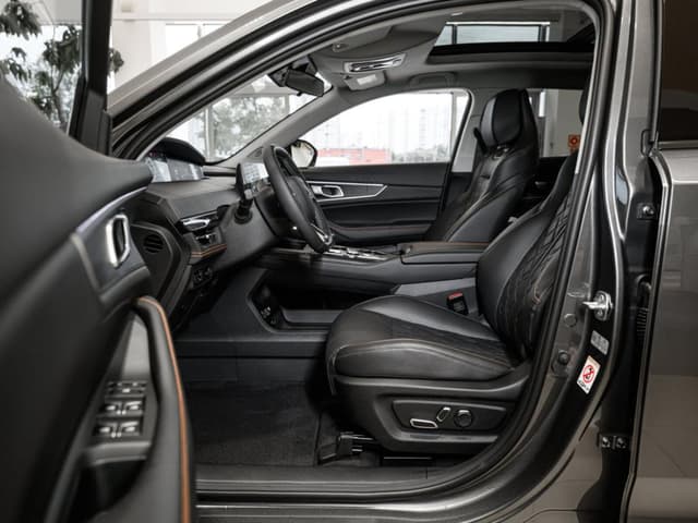 Changan Uni-K Tech 2.0 8AT AWD в лизинг - 18