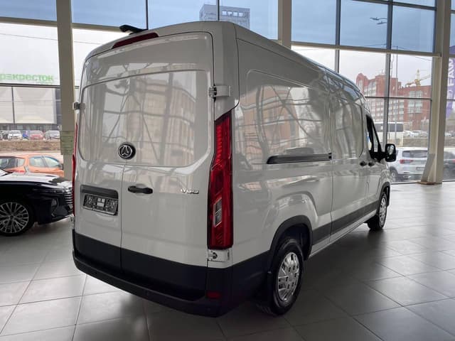 Avior V90 Фургон L3H2 3.5T 2.0TD 6MT FWD в лизинг - 9