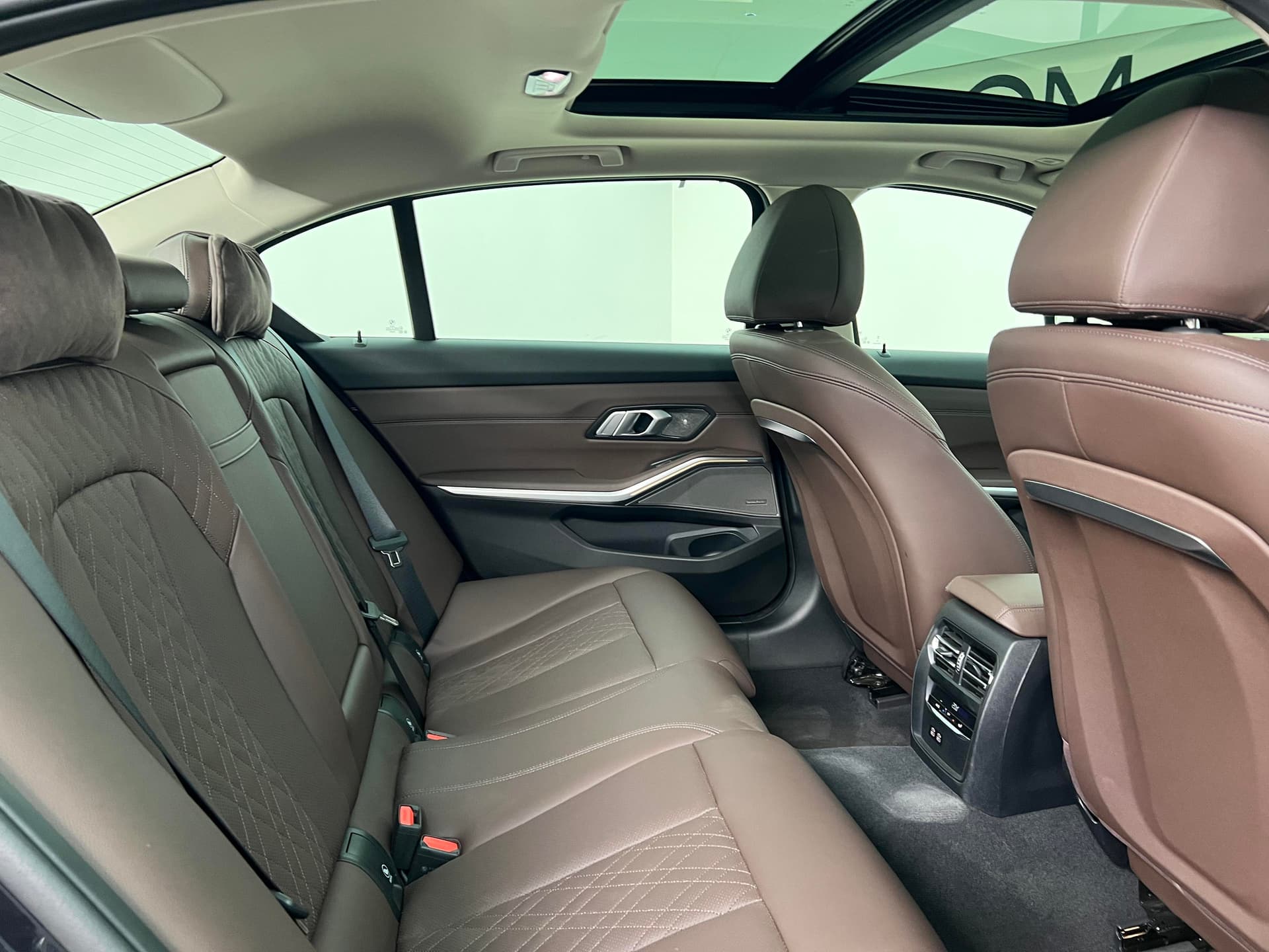 BMW 3 серия 325Li в лизинг - 12