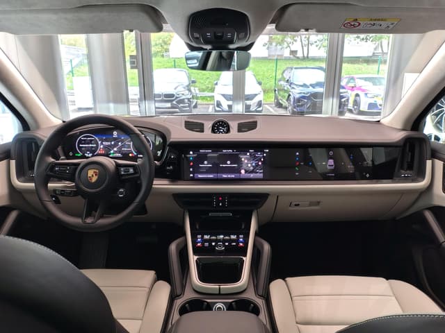 Porsche Cayenne E-Hybrid Black Edition в лизинг - 8