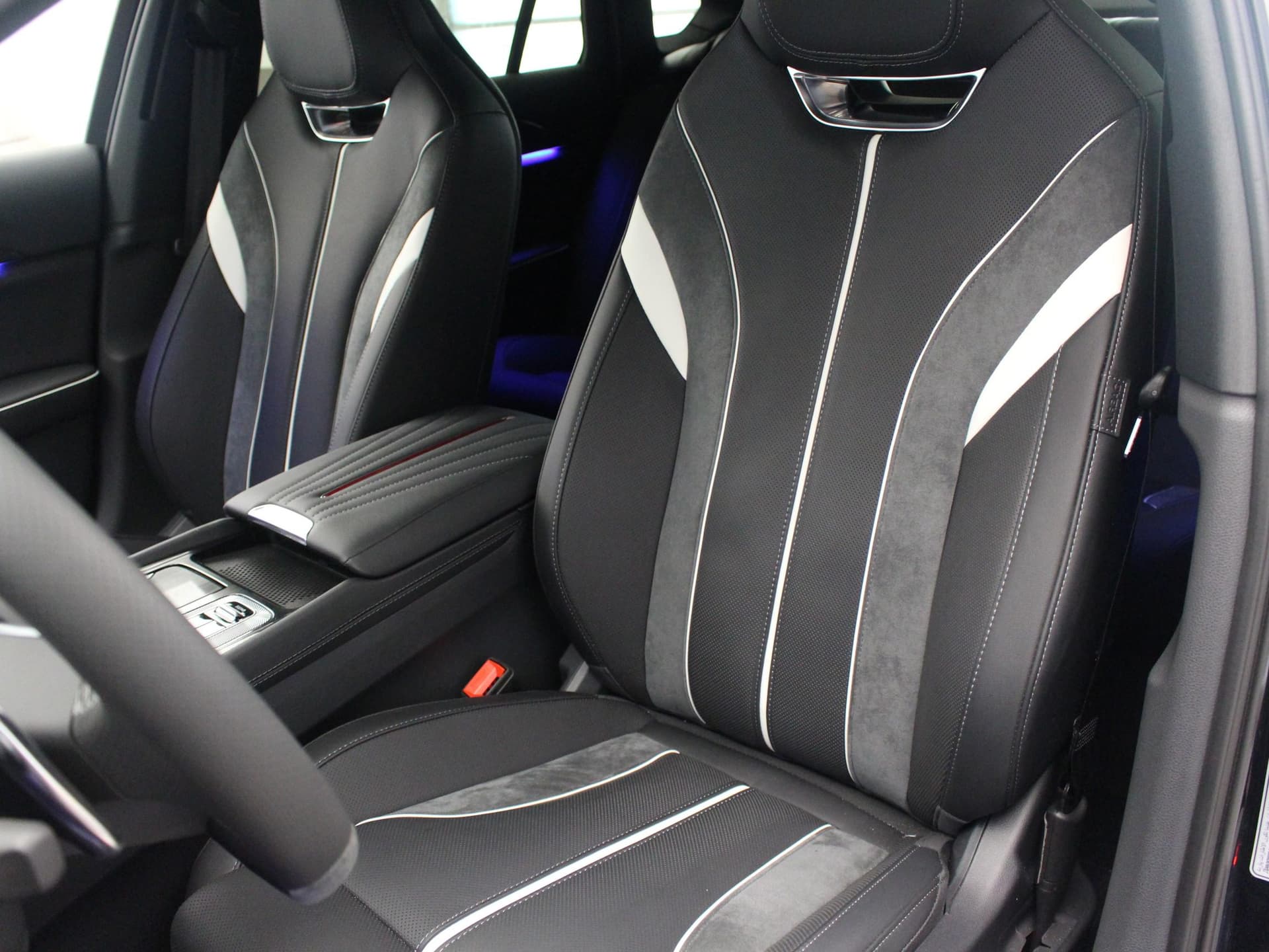 Hongqi H6 Dynamic 2.0T в лизинг - 12