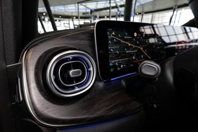 Mercedes-Benz V 300 d EL 4MATIC EXCLUSIVE в лизинг - 15