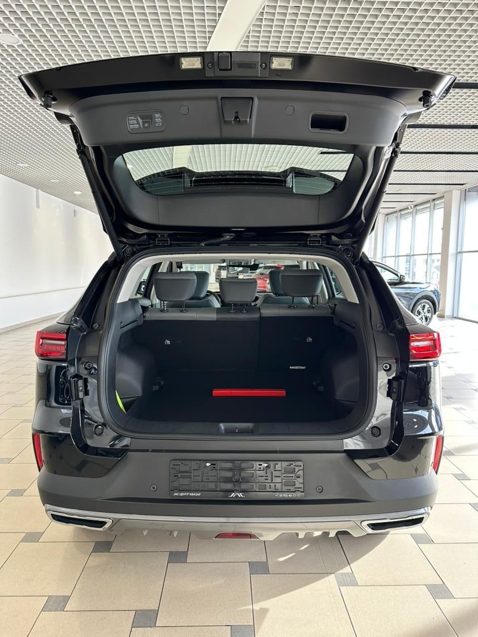 DongFeng Huge Executive 1.5T 7DCT в лизинг - 7