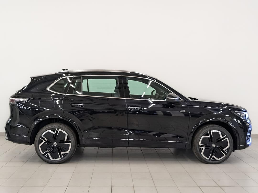 Volkswagen Tiguan L Pro R-Line Premium Edition 380TSI 7AT 4WD в лизинг - 5