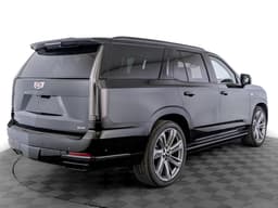 Cadillac Escalade 6.2 V8 Sport Platinum в лизинг - 3