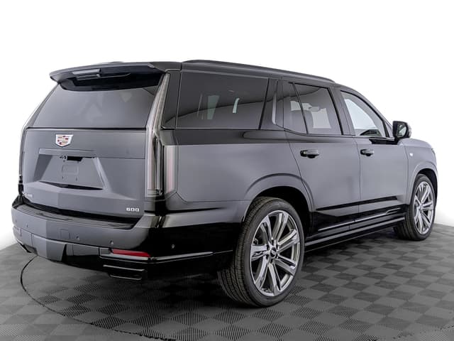 Cadillac Escalade - 3