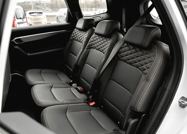 Geely Okavango Flagship 2.0T 7DCT 2WD в лизинг - 12