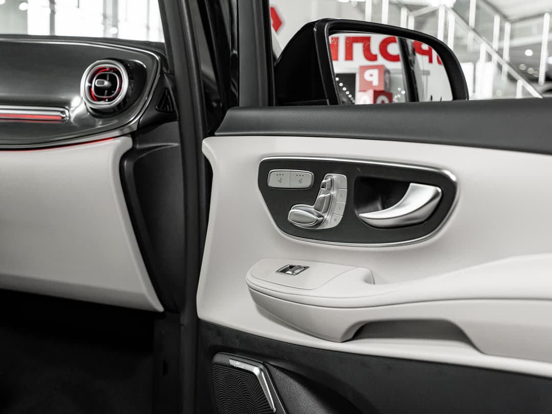 Mercedes-Benz V 300 d L 4MATIC EXCLUSIVE в лизинг - 30