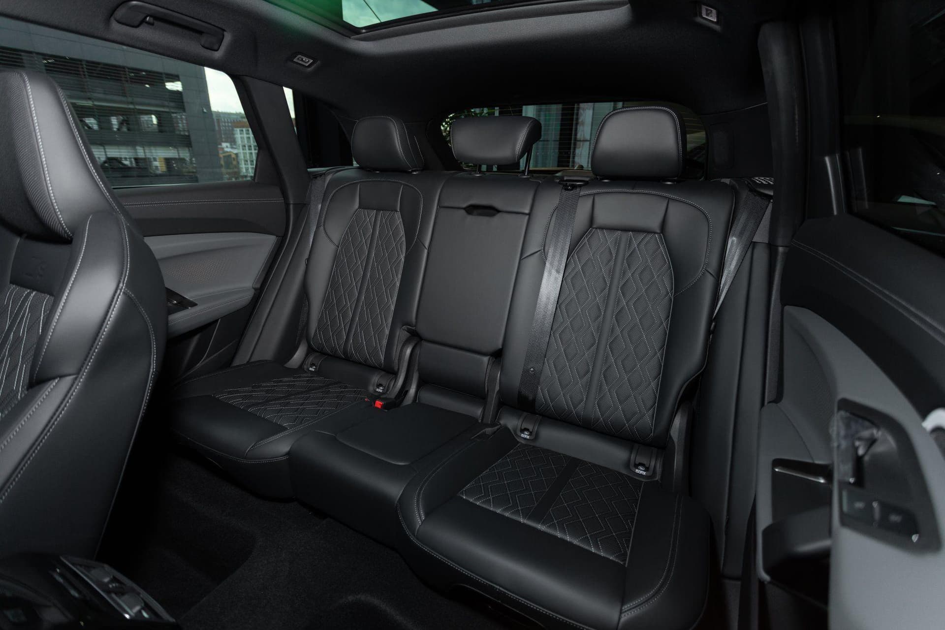 Audi Q5 L Flagship Hybrid quattro S tronic в лизинг - 10