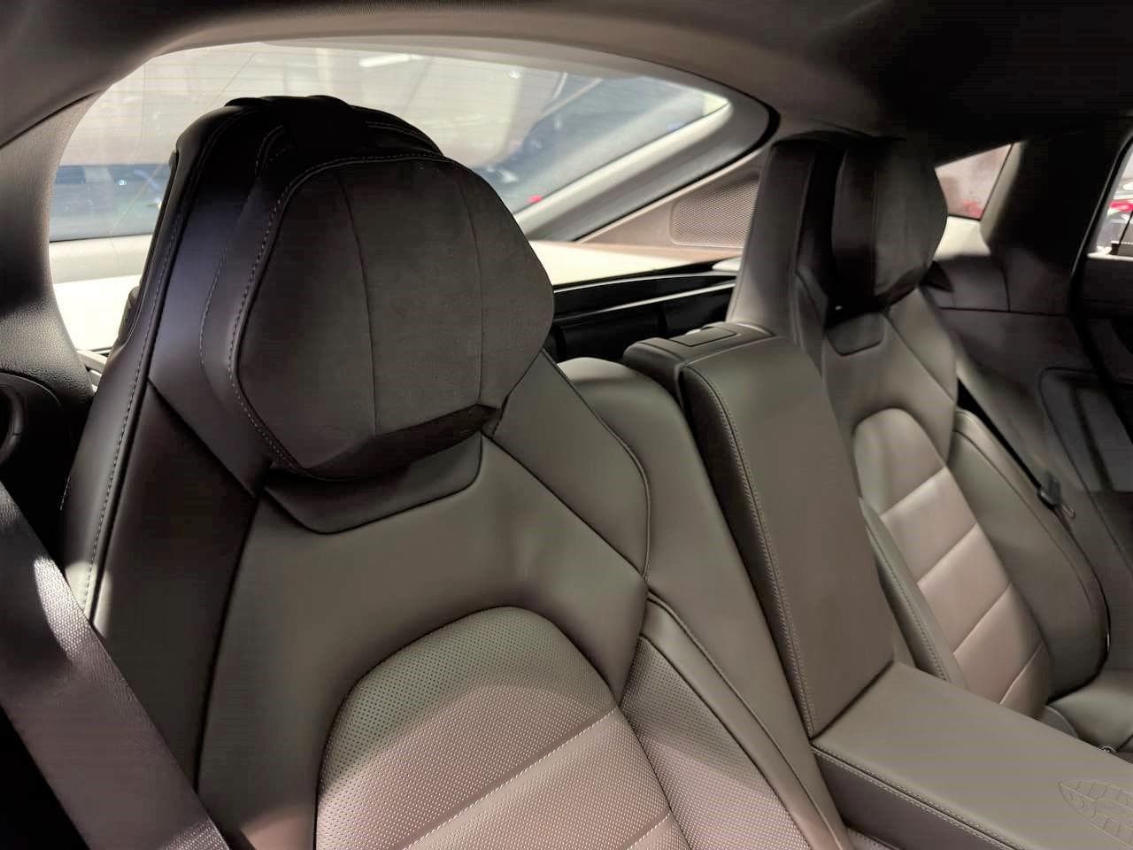Porsche Panamera 4 E-Hybrid Executive в лизинг - 31