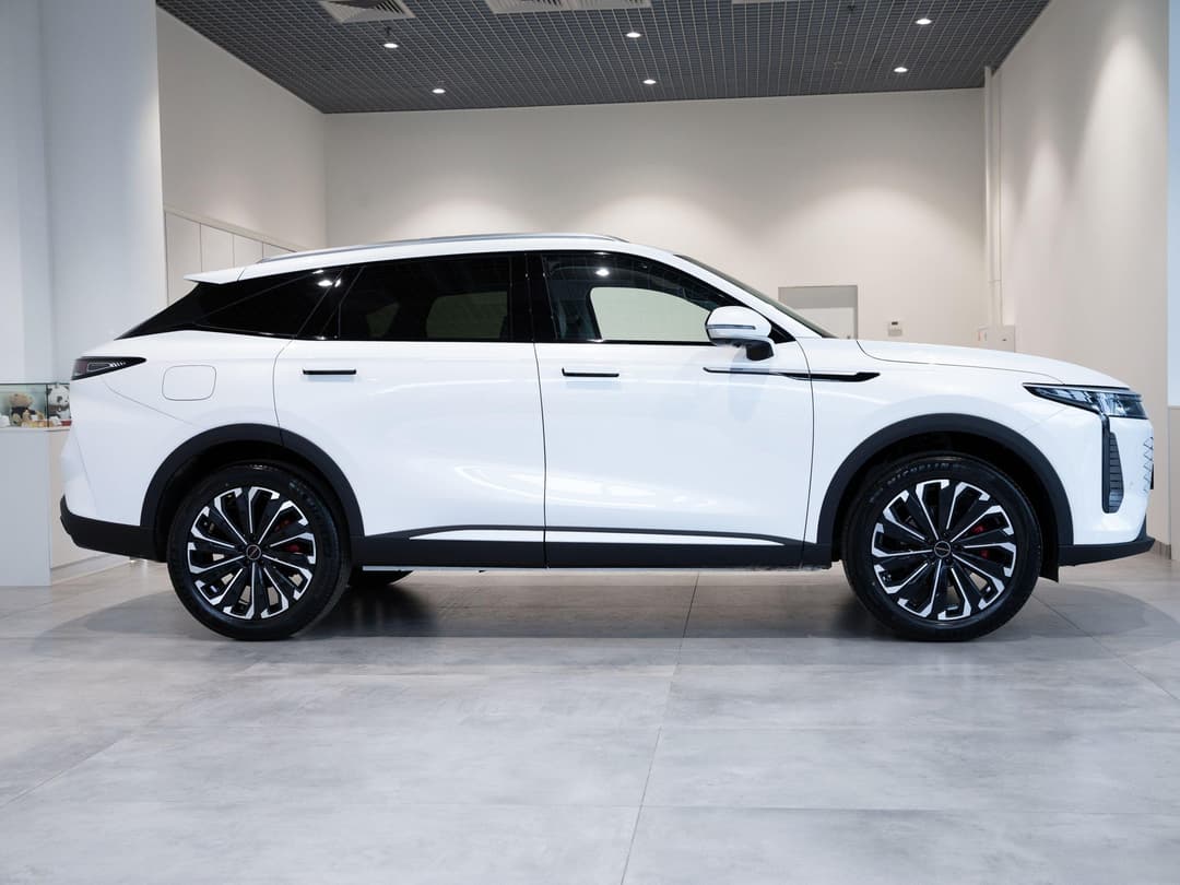 EXEED RX Flagship 2.0 TGDI 8AT AWD в лизинг - 8