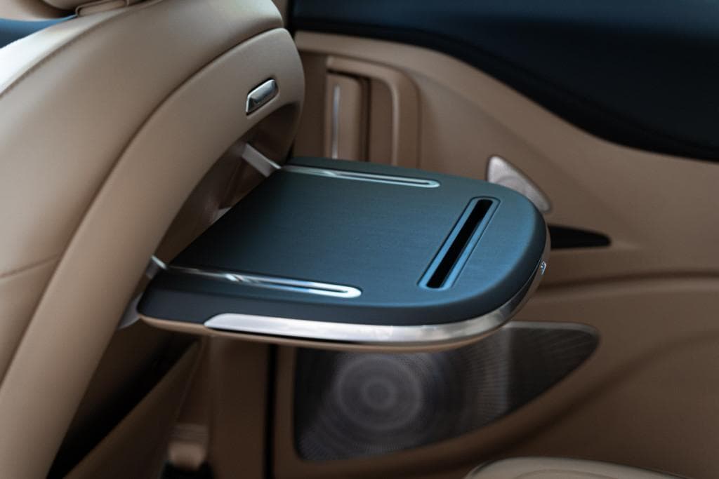 Voyah Dream PHEV Long Range (последовательный гибрид) в лизинг - 34
