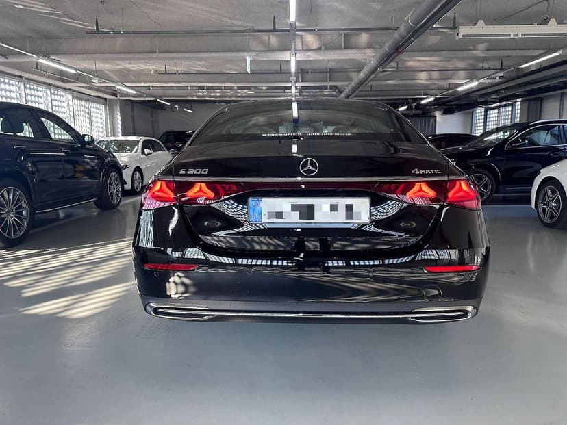 Mercedes-Benz E седан 300 полный привод Эксклюзив (Exclusive) в лизинг - 7