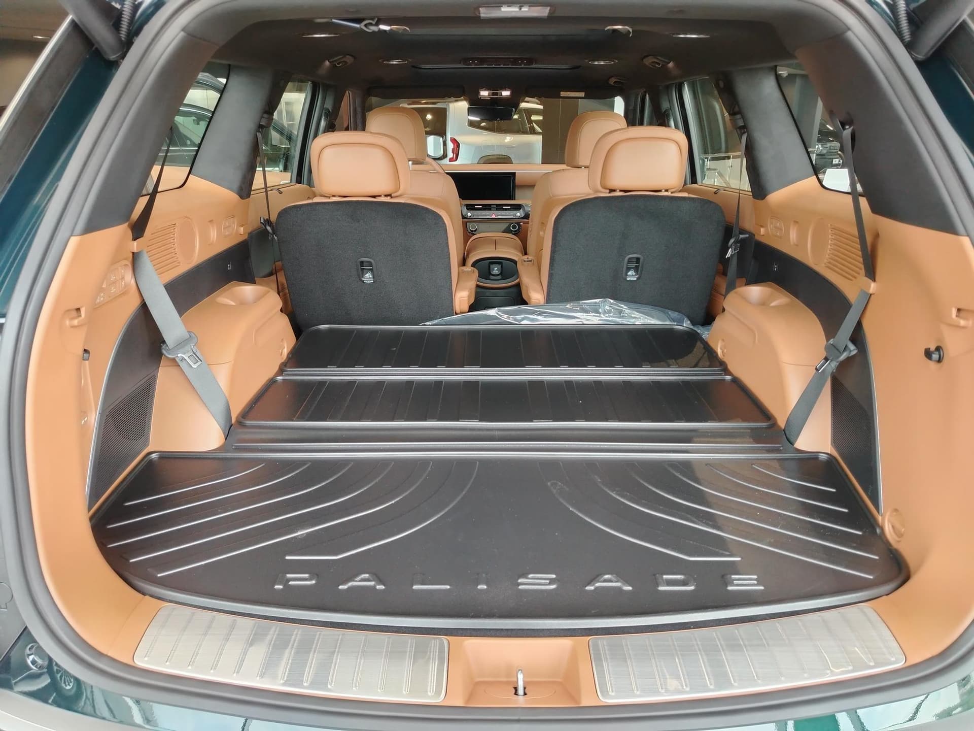 Hyundai Palisade Calligraphy (7-seater) 2.5T 8AT 4WD в лизинг - 13